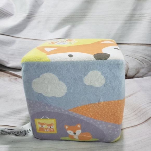 Baby Gund Fox In A Box Hide And Seek Musical Plush Toy 2022 Interactive Sensory - Picture 7 of 14